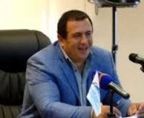 Гагик Царукян встретился с представителями «Молодежной мэрии» (видео)