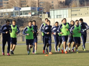Сборная Армении провела первую тренировку перед матчем с Чехией (видео)