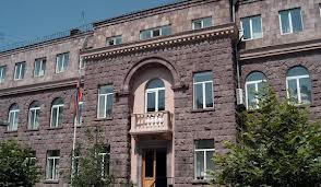 ЦИК отменил регистрацию кандидата в старейшины Еревана от «Оринац еркир»