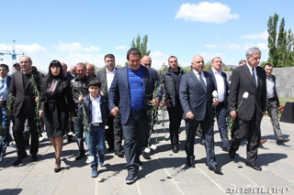 Ոստիկանական սադրանքն ու Գագիկ Ծառուկյանի պատասխանը (տեսանյութ)