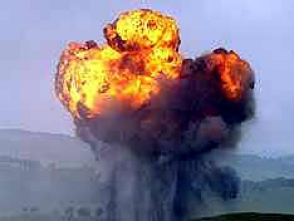 В США взорвались четыре баржи с топливом