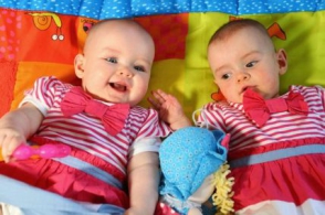 Իռլանդուհին երկվորյակներին 3 ամսվա տարբերությամբ է ծննդաբերել