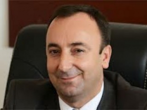 Министр юстиции Армении попал в аварию