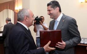 Премьер-министр обратился в прокуратуру