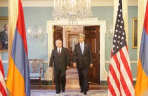 Էդվարդ Նալբանդյանը հանդիպեց ԱՄՆ պետքարտուղար Ջոն Քերիին