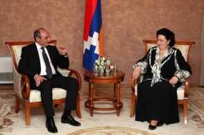 Ադրբեջանը Արցախ Մոնսերատ Կաբալիեի այցից կատաղել է