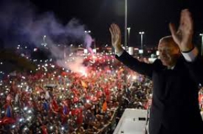 Эрдоган встретился с демонстрантами