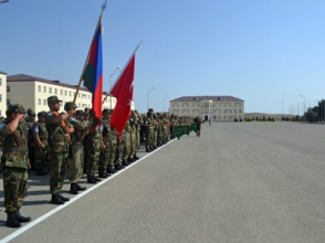 В Азербайджане проводятся совместные с Турцией военные учения