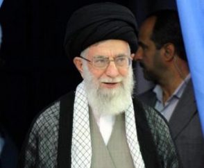 Аятолла Хаменеи призвал к осторожности в отношениях с США