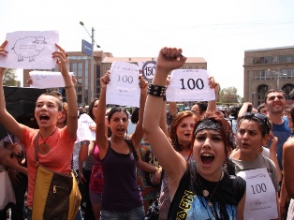 Համայնքայի՞ն, թե՞ մասնավոր սեփականություն. հասարակական տրանսպորտի խնդիրների շուրջ