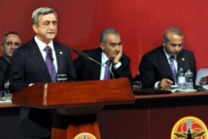 Բարի Գալուստն ու անորսալի Սերժը