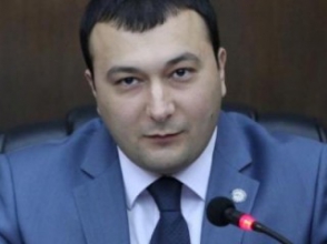 Սպորտի և երիտասարդության հարցերի նախարարությունում շատ տարօրինակ ավանդույթներ են ձևավորում