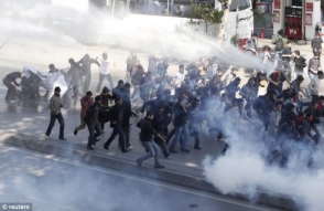 Թուրքիայում հազարավոր ցուցարարներ դուրս են եկել փողոց