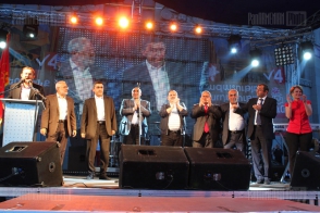 Վահանի «մայրամուտը» եւ ՀՅԴ վերնախավի «լուսաբացը»