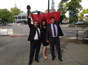 Իրոք, շատ խնդալու է