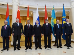 Մոսկվան «փչացնում» է Սերժ Սարգսյանին և «մեսիջ» հղում ՀՀ քաղաքացիներին