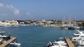 Жертвами кораблекрушения у острова Лампедуза стали 82 человека