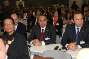 Овик Абрамян отбудет в Швейцарию