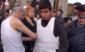 «Революция» пожирает свои чада (видео)