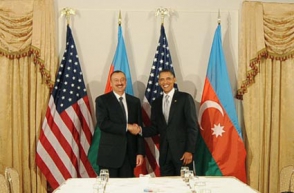 Барак Обама поздравил Алиева с переизбранием