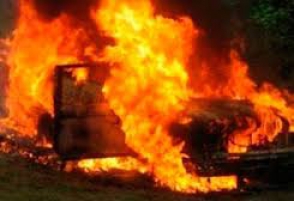 Պատահարի հետևանքով մեքենան ամբողջությամբ այրվել է