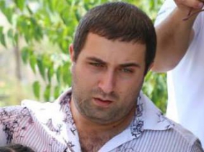 ԿԳ նախարարն օր ու գիշեր մտածում է սեփական «ես»–ը բավարարելու մասին