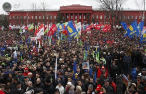 На Украине требуют отставки правительства
