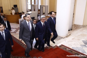 Սերժ Սարգսյանն ու Տիգրան Սարգսյանը` «1in.am»–ների մամլո խոսնակի դերում