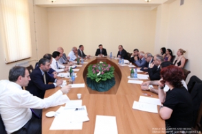 Խորհրդարանական լսումներ ԱԺ արտաքին հարաբերությունների մշտական հանձնաժողովում