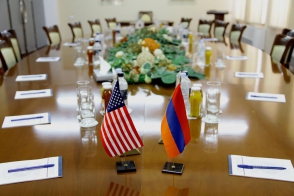 Сейран Оганян принял посла и помощника замминистра обороны США