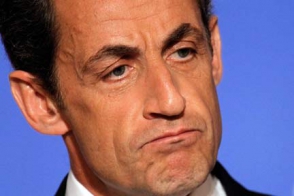 Азнавур заставил Саркози прослезиться (видео)