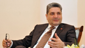 Ադրբեջանցի քաղաքագետը Տիգրան Սարգսյանին պաշտպանել է Ռոբերտ Քոչարյանի «հարձակումներից»