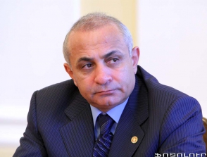 Հովիկ Աբրահամյանը կմեկնի Արաբական Միացյալ Էմիրություններ