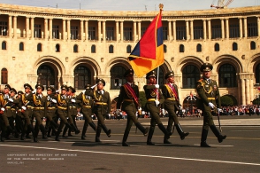 Այսօր նորանկախ Հայաստանի բանակի կազմավորման 22–ամյակն է
