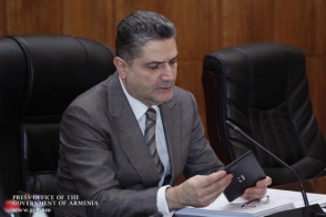 «Կամ բոլորն ընդդեմ մեկի և մեկն ընդդեմ բոլորի...»