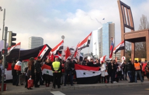 В Женеве проходит акция сторонников Башара Асада