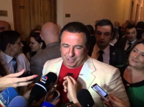 Два предложения и море «комментов»