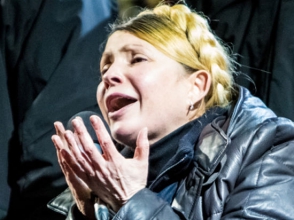 Митингующие на Майдане выступили против возвращения Тимошенко в политику