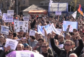 Պարտադիր կուտակային քաղաքականացում