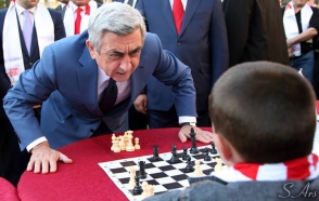 Սերժ Սարգսյանն ինքնաքննադատվում է՝ վերարտադրվելու նպատակով