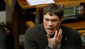 Кандидата в президенты Украины Олега Царева жестоко избили