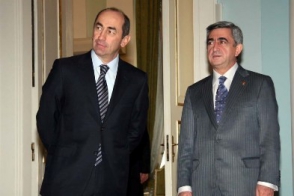 Ռոբերտ Քոչարյանի թափանցիկ ակնարկները Սերժ Սարգսյանին