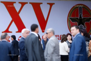 «Կուսակցությունը ոհմակ է»