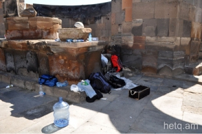 «Զվարթնոցի նման նույն տառապանքների մեջ են նաև շատ կոթողներ»