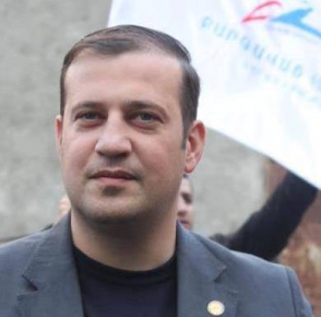 «Տպավորությունն այնպիսին է, թե մենք աշխատում ենք պլանային օրենսդրական հիմնարկությունում»