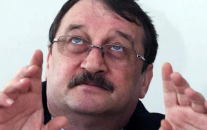 Ռումինիայում ձերբակալվել է երկրի նախագահի եղբայրը