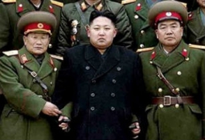Ким Чен Ын командовал учениями по захвату острова противника
