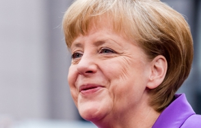 Ангела Меркель опровергла сообщения о своей досрочной отставке