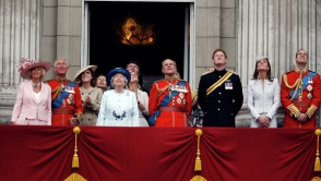 Данные о британской королевской семье спрячут от общественности