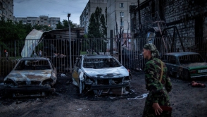 В Луганске объявили траур после гибели 18 человек при обстрелах